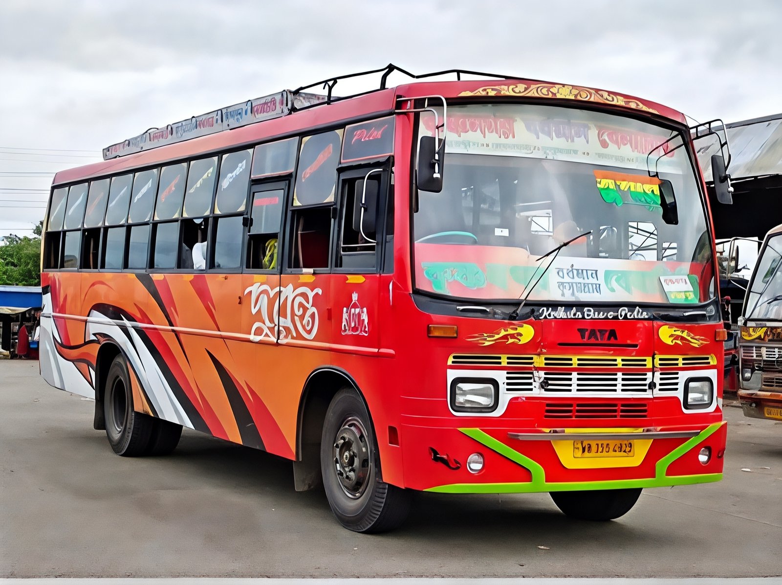 Duranta(দূরন্ত)/Rubina (রুবিনা) bus WB33C4829