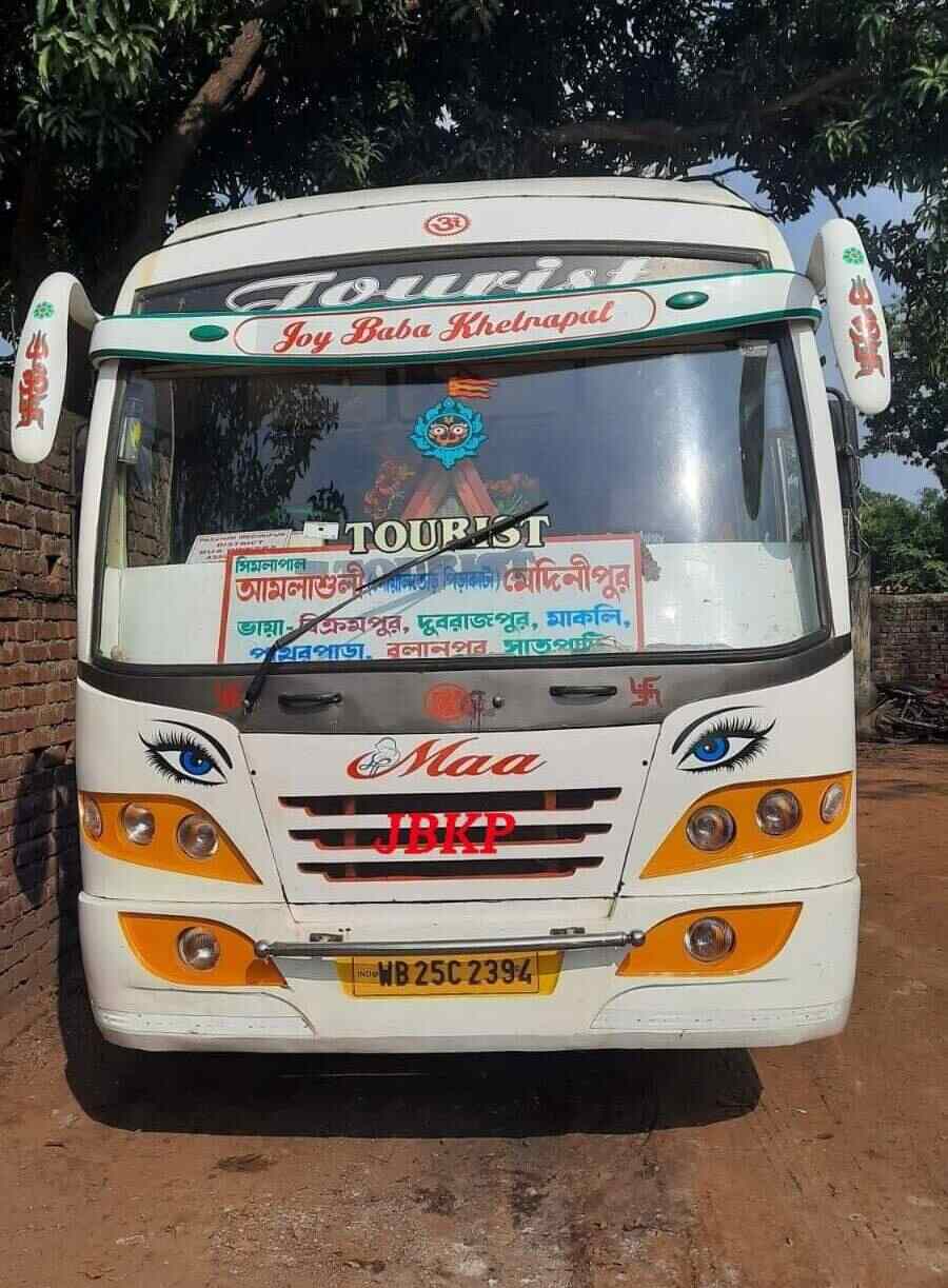 JOY BABA KHETRAPAL bus WB25C2394