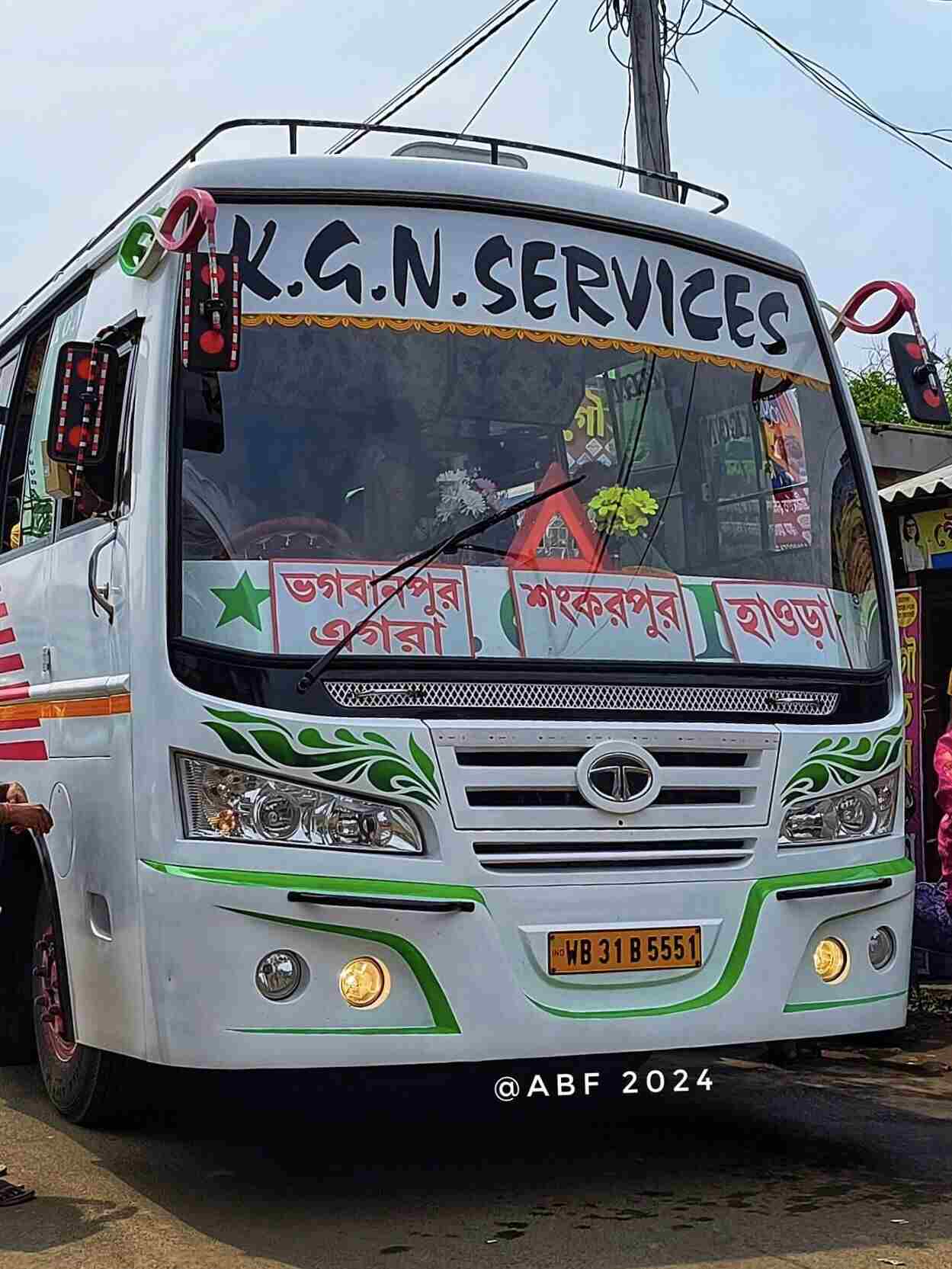 K.G.N. bus WB31B5551