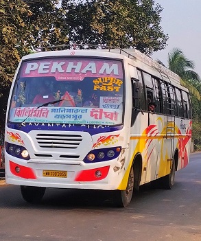 PEKHAM bus WB33D3955